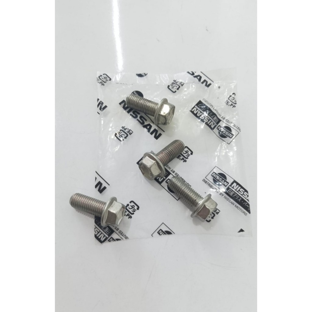 Baut Jok Nissan Terrano