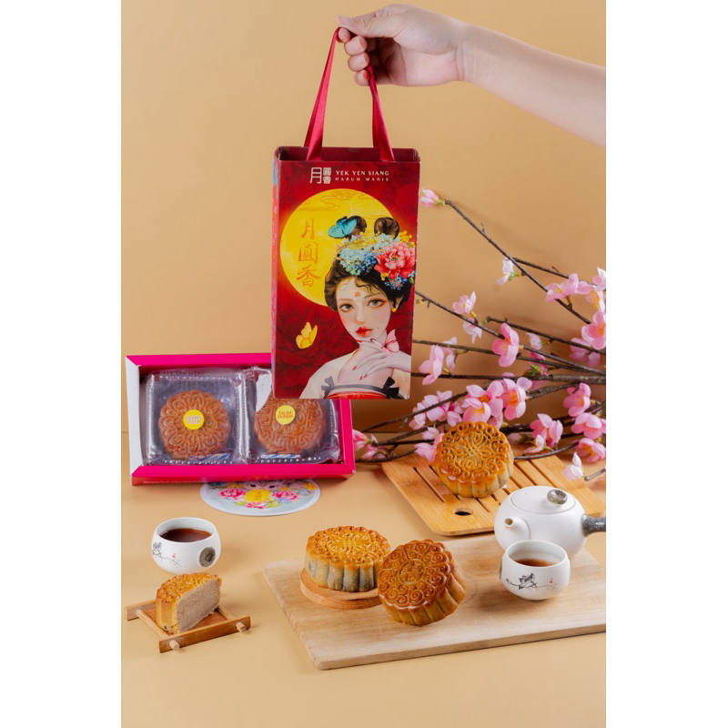 

MOONCAKE HARGA PERPCS, MINIMAL PEMBELIAN 2PCS (BOLEH MIX RASA) | HALAL