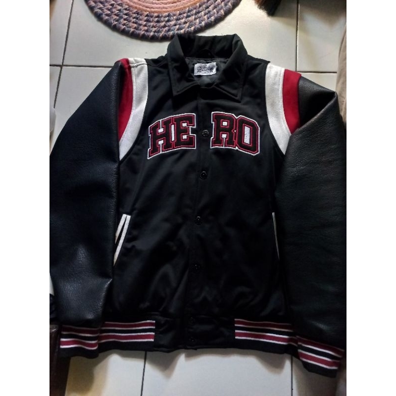 Varsity FTH x W.Essentiels x MHA