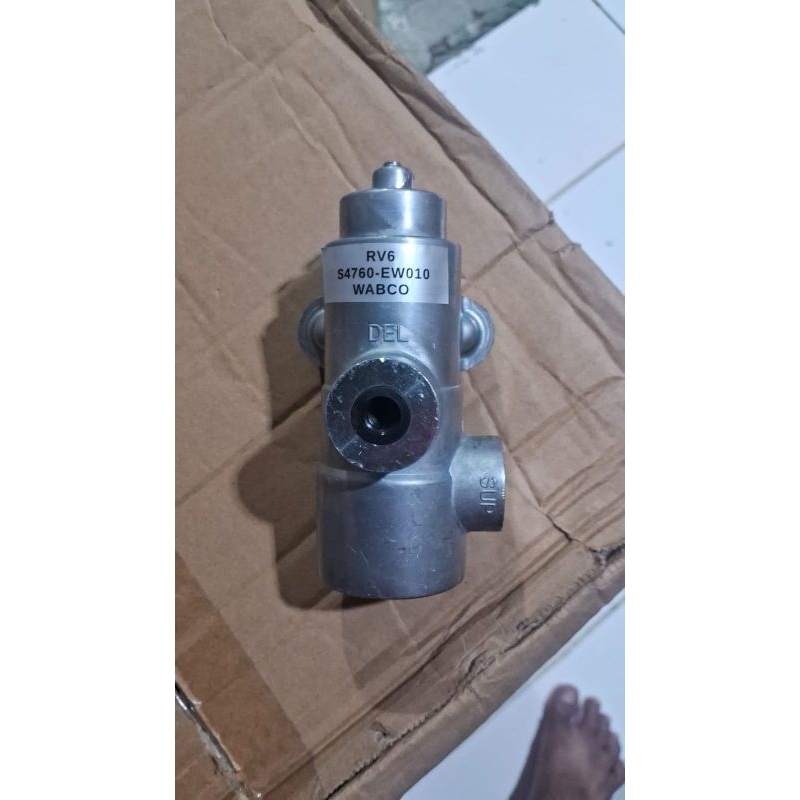 CHECK VALVE HINO 500 PN S4760-EW010