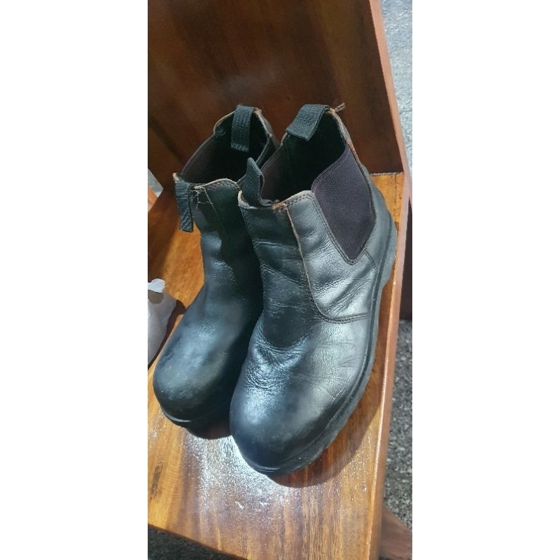 Safety Shoes Size 43 Black Rhino bekas