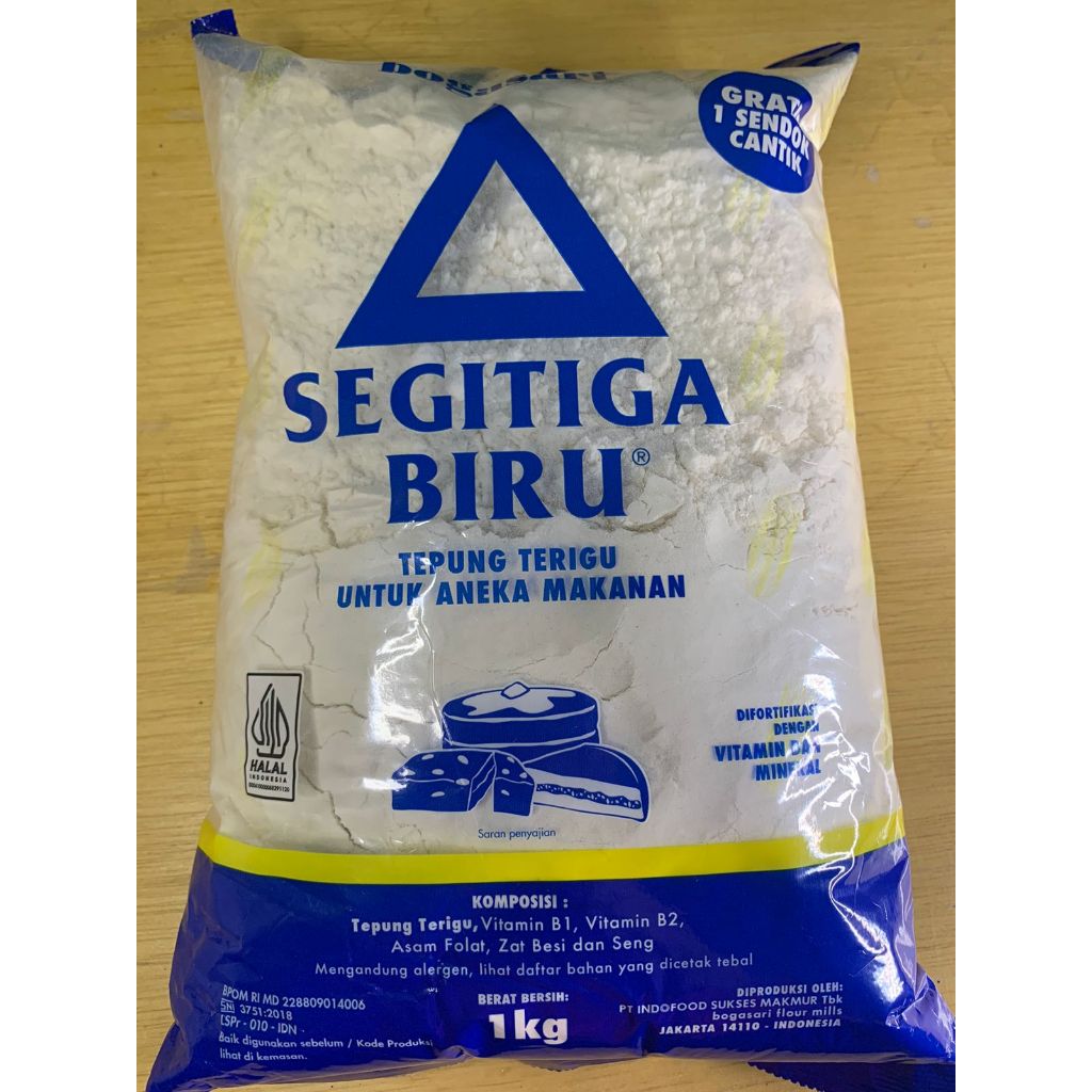 

Tepung Terigu Segitiga Biru 1kg
