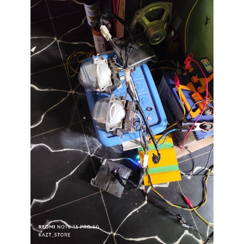 biled proji / proyektor lampu depan Pajero Dakar. pernah custom di grand Civic 90.91