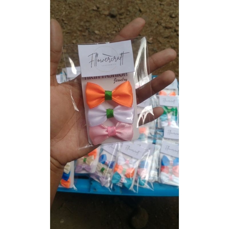 

FLOWERCRAFT bros dagu isi 3 bisa untuk soufenir pernikahan