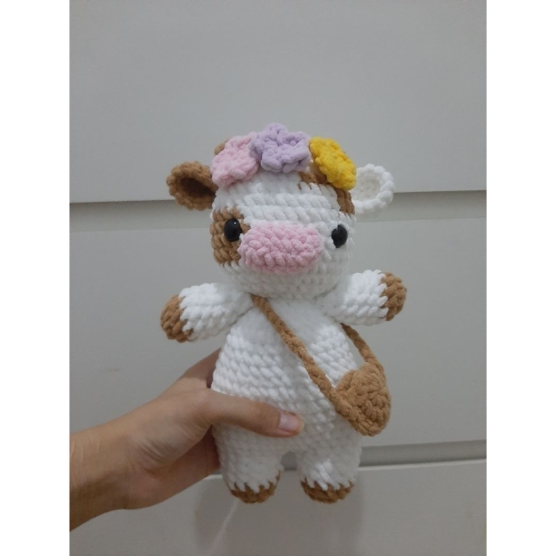Plushie Sapi, Boneka Sapi Rajut by julee