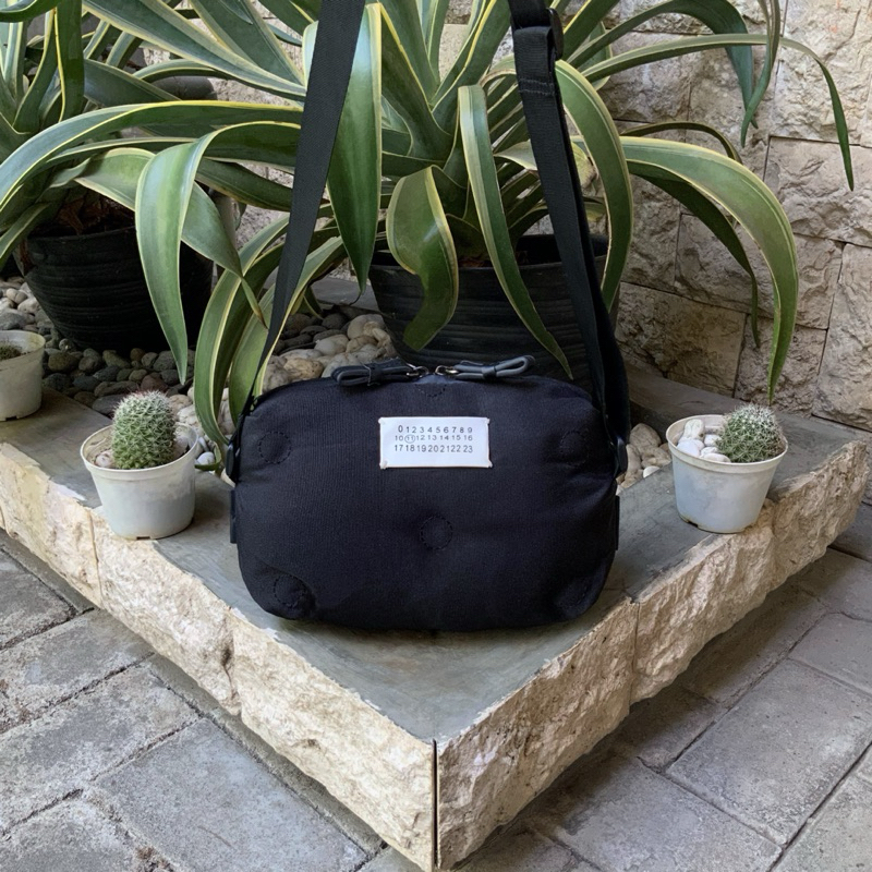 MAISON MARGIELA GLAM SLAM SPORT BAG 21AW BLACK