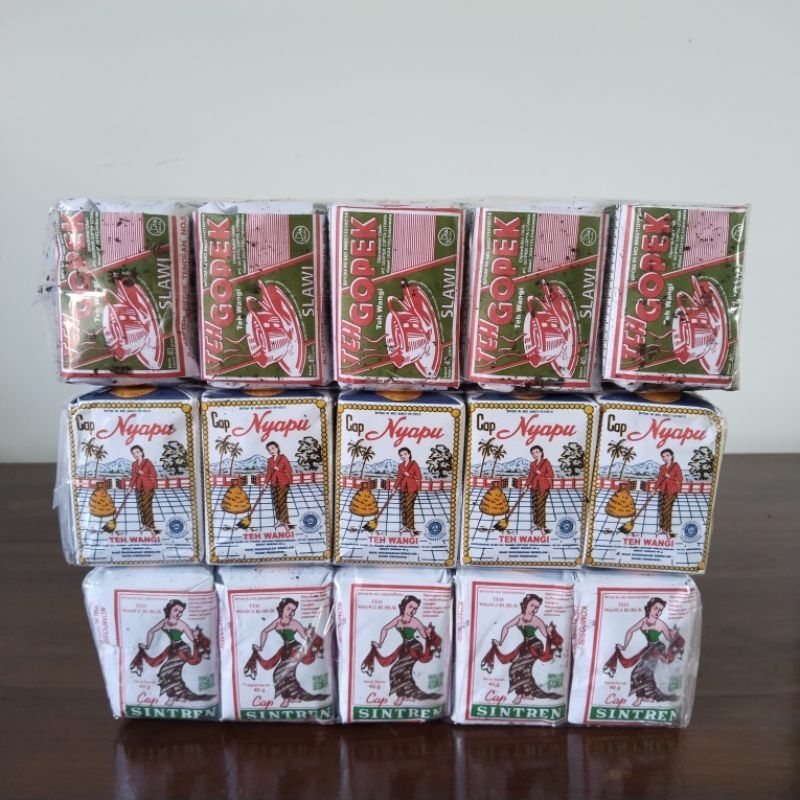 

Paket Usaha 3 Slop / 30 Pcs Teh Wasghitel (Gopek, Nyapu, Sintren)