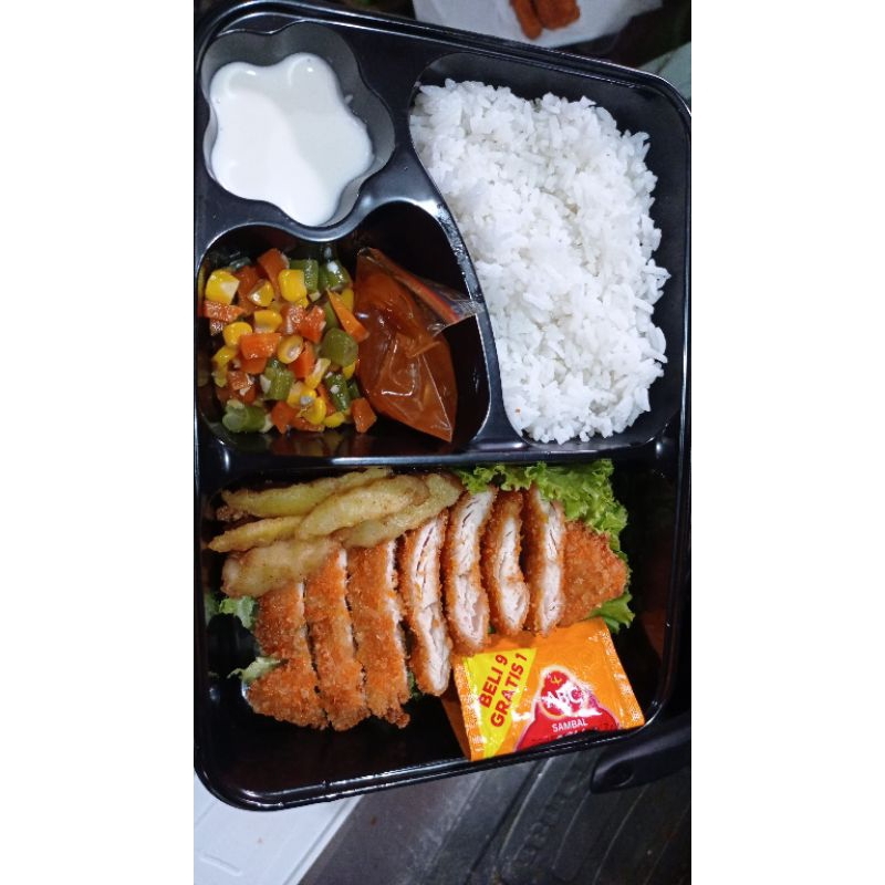 

Ayam Katsu Enakkkk sambel matah