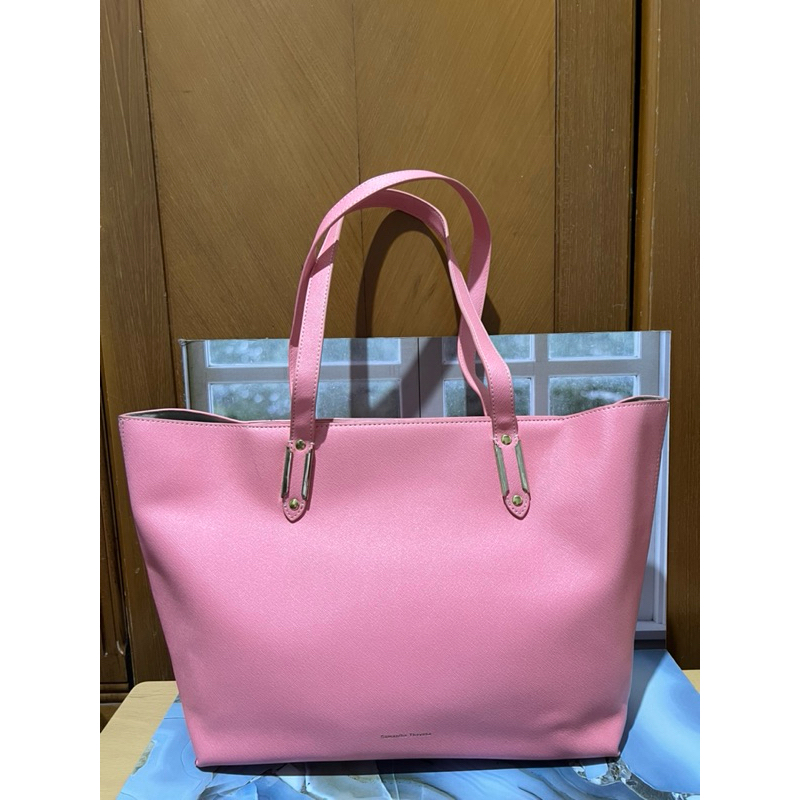 tote samantha thavasa