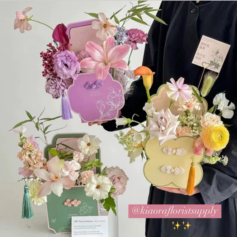 

KOTAK WARNA MOTIF | KOTAK BUNGA | FLOWERBOX | NEWMODEL | FLORIST | SUPPLIER FLORIST | KOTAK MURAH | FIRST HAND | BOX TERMURAH