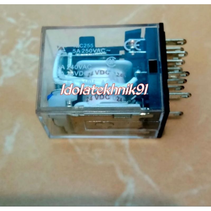RELAY/RILAY/RILEY MY4N DC 24V 5A 14 KAKI / 14 PIN