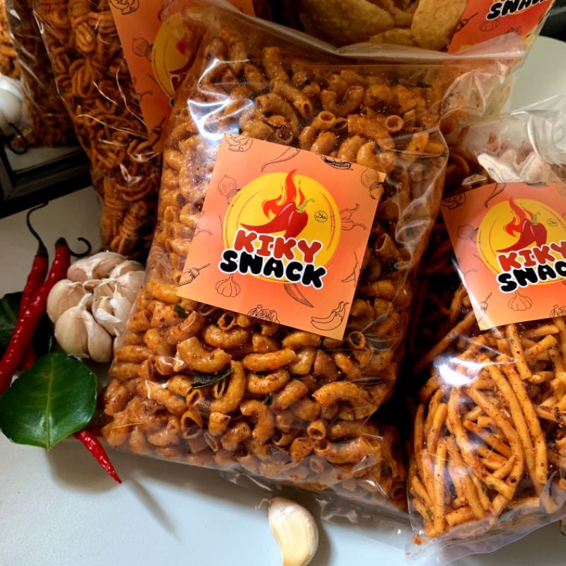 

[TERMURAH] MAKARONI CIKRUH 1KG PEDAS RENYAH NIKMAT KIKY SNACK