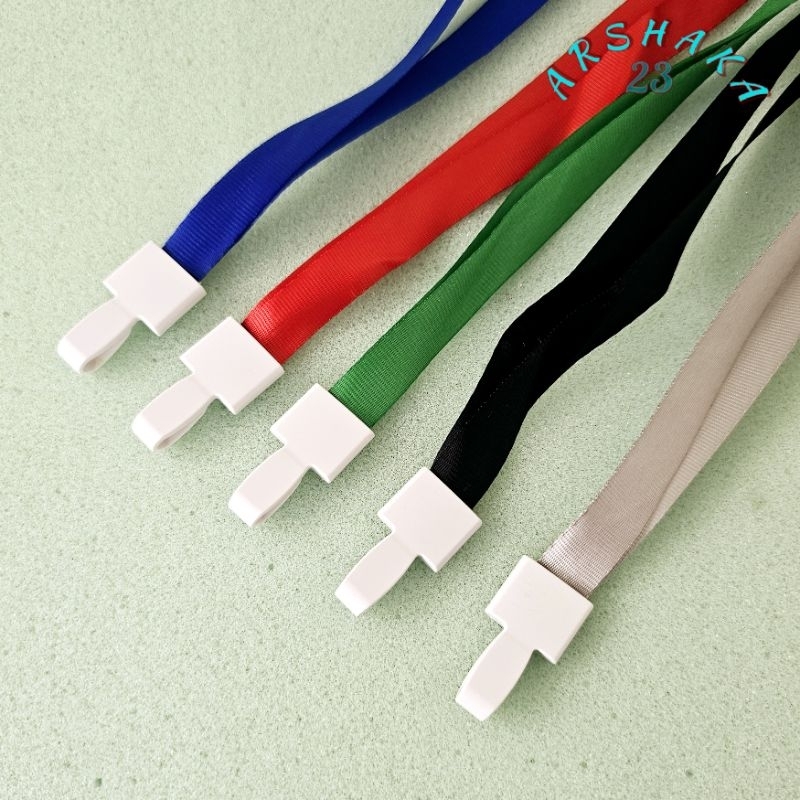 

Tali Gantungan ID Card Murah 1,5cm Lanyard Kartu Id Card