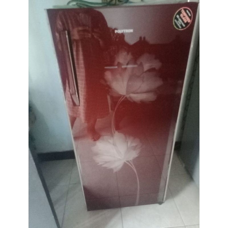 rak kulkas bekas polytron 1 pintu orisinil templete glass