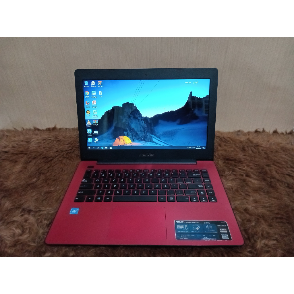 Laptop Asus X453S warna merah RAM 4GB HDD 500GB no minus dan murah