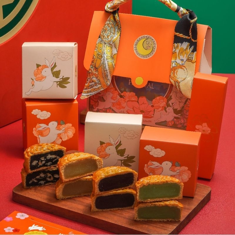 

Mooncake Package / Kue Bulan Paket Motif Bunga dan Kupu