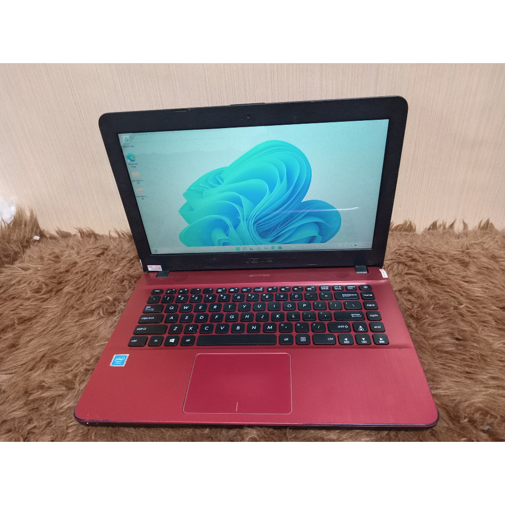 Laptop Asus X441M merah hitam ram 4gb hdd 1tb intel celeron n4000 NO MINUS