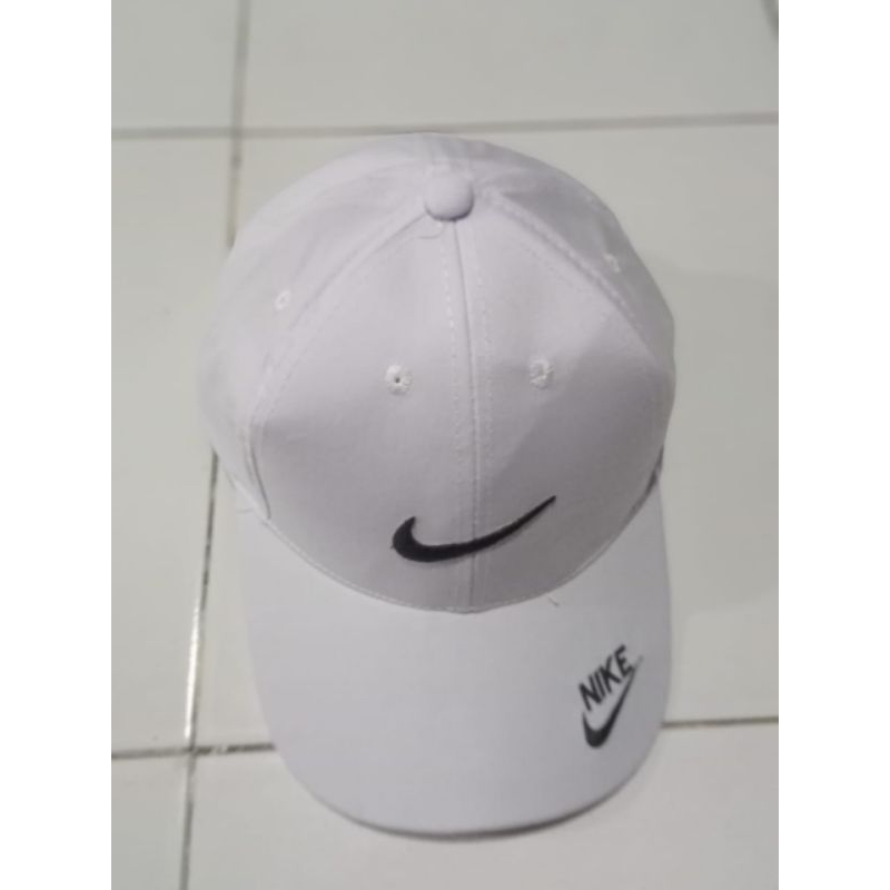 Topi baseball model NIKE ✓