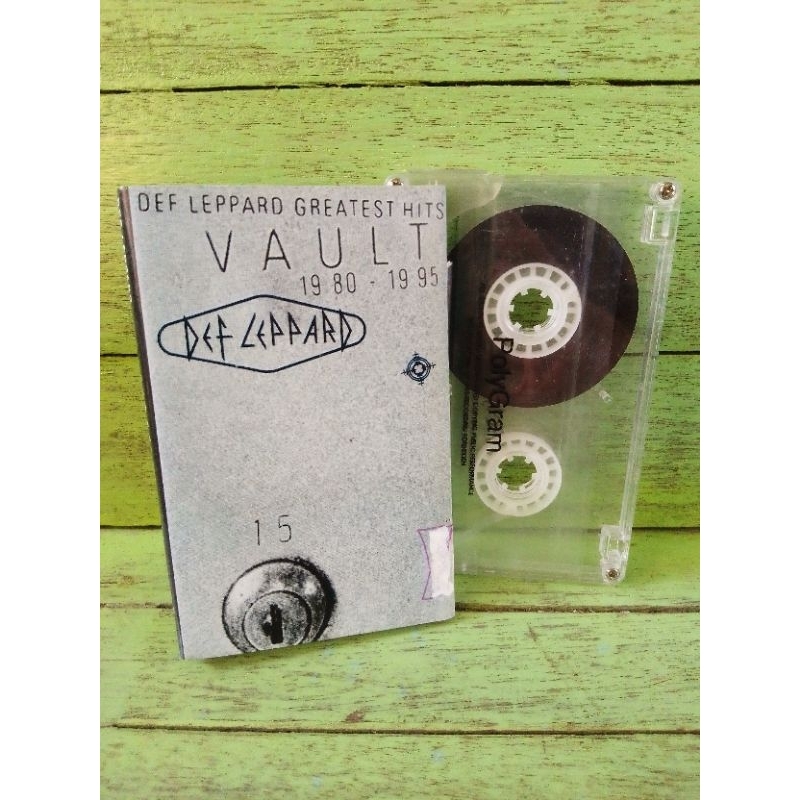 kaset Def Leopard - Vault