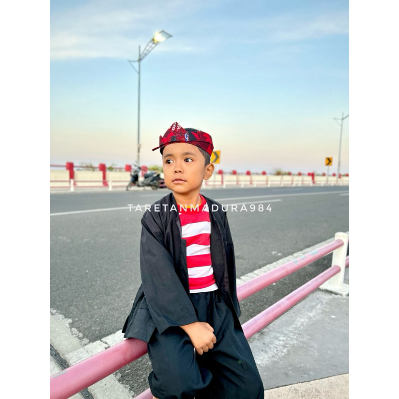 BAJU ADAT KHAS MADURA / BAJU ADAT SAKERA MADURA / BAJU MADURA / BAJU SAKERA KHAS MADURA