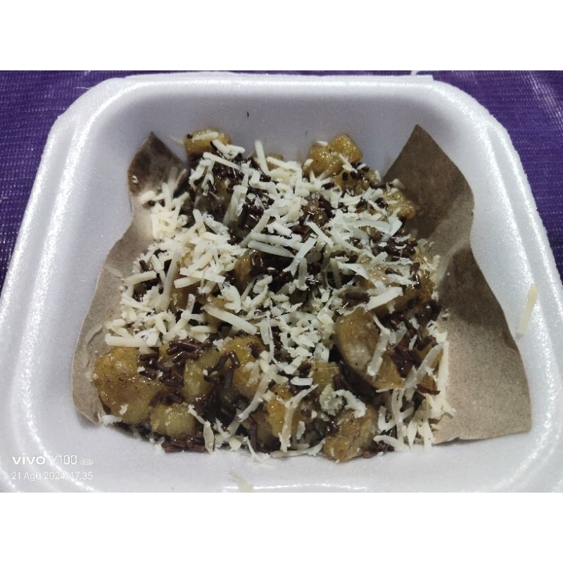 

LIAKITCHEN PISANG COKLAT KEJU