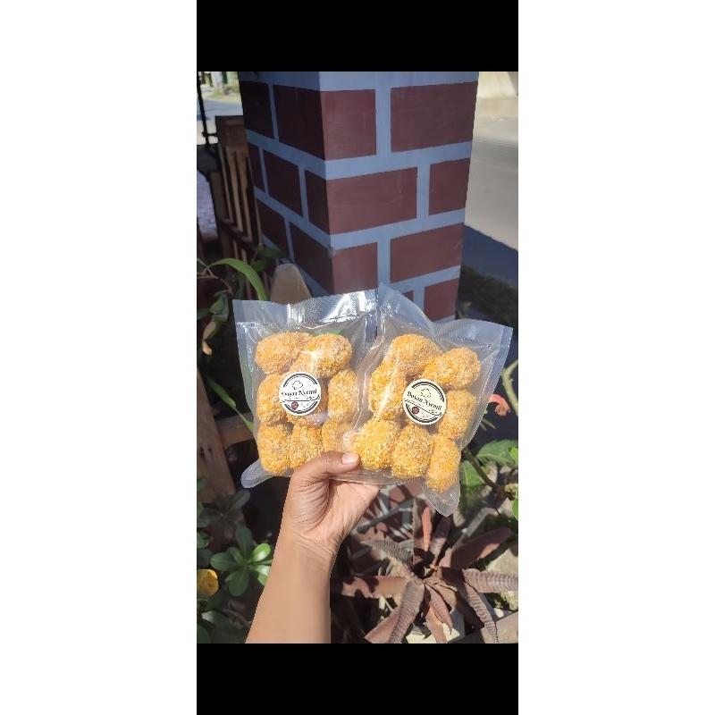 

Citul(Aci tulang)isi ayam suwir(8pcs)