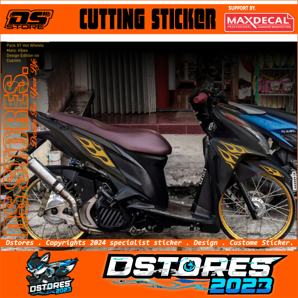 V11 CUTTING STICKER STRIPING VARIO 125 OLD NON LED STIKER VARIO LAMA MOTIF API STRIPING VARIO BOLHAM