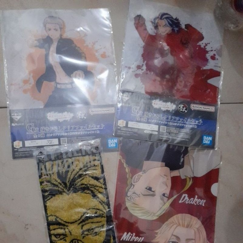 

borongan map folder anime tokyo revengers A4