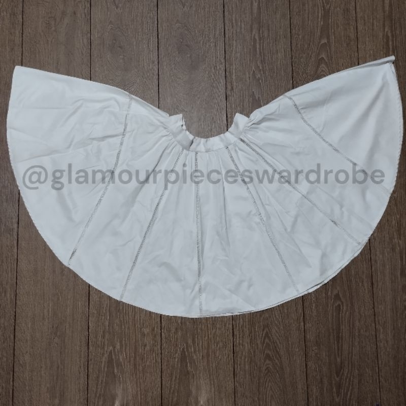 Pre🩷️ Barneys NewYork One Round White Skirt