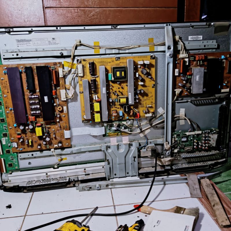 tv lg 42pj250R - mainboard tv lg 42pj250R - power suplay tv lg 42pj250R - mesin tv lg 42pj250r