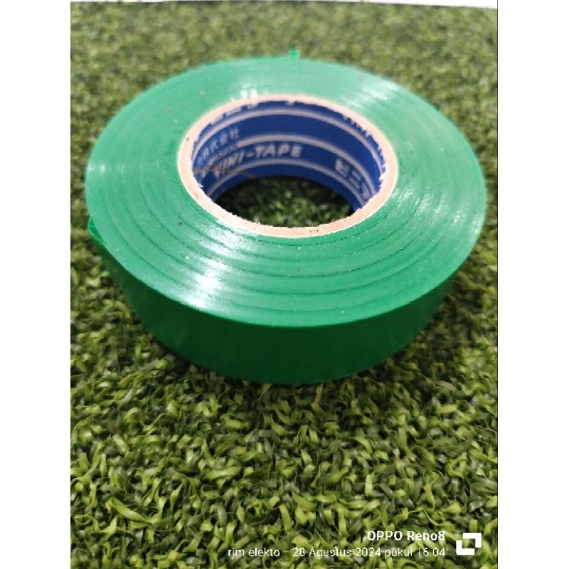 

Isolasi warna hijau tanpa dus