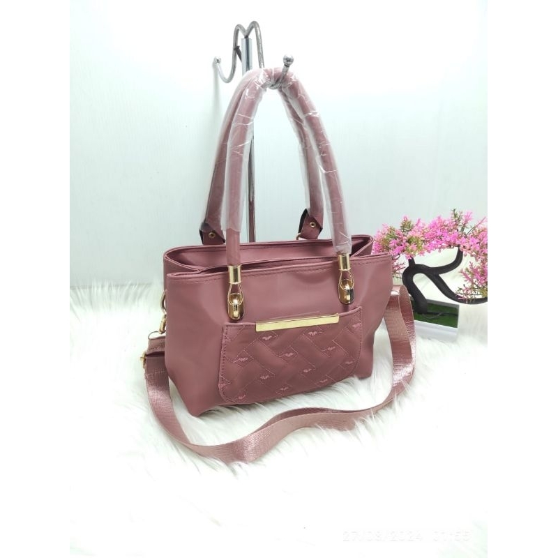 Tas Wanita Model Terbaru 2 Ruangan Free Tali Panjang