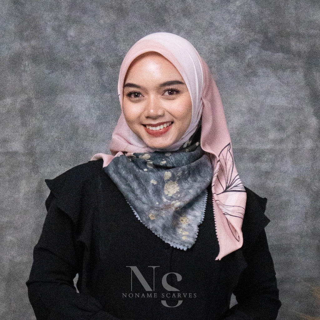 NAURA Noname Scarves Premium Kerudung Hijab Motif Segi Empat Laser Cut