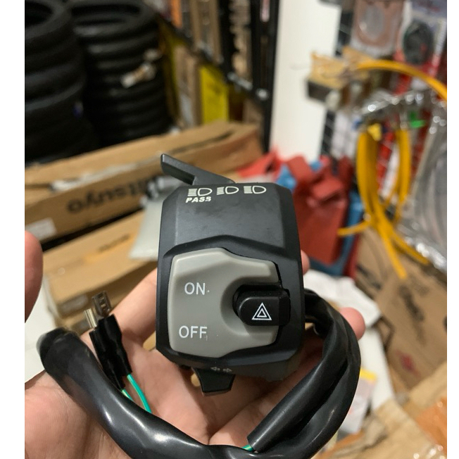 Holder Saklar kiri gsx1000 saklar gsx1000 holder GSX import detail ori UNIVERSAL semua motor