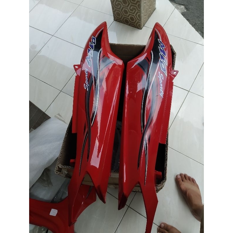 Cover body bodi set striping Ex Display Yamaha Mio merah sporty 2005 Original