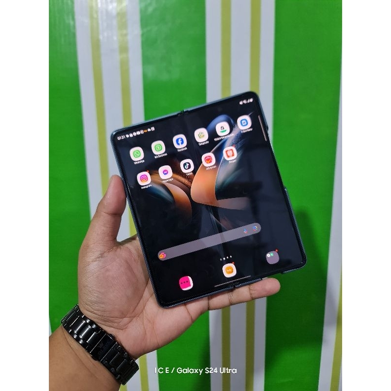 Samsung Z Fold 4 1 TB