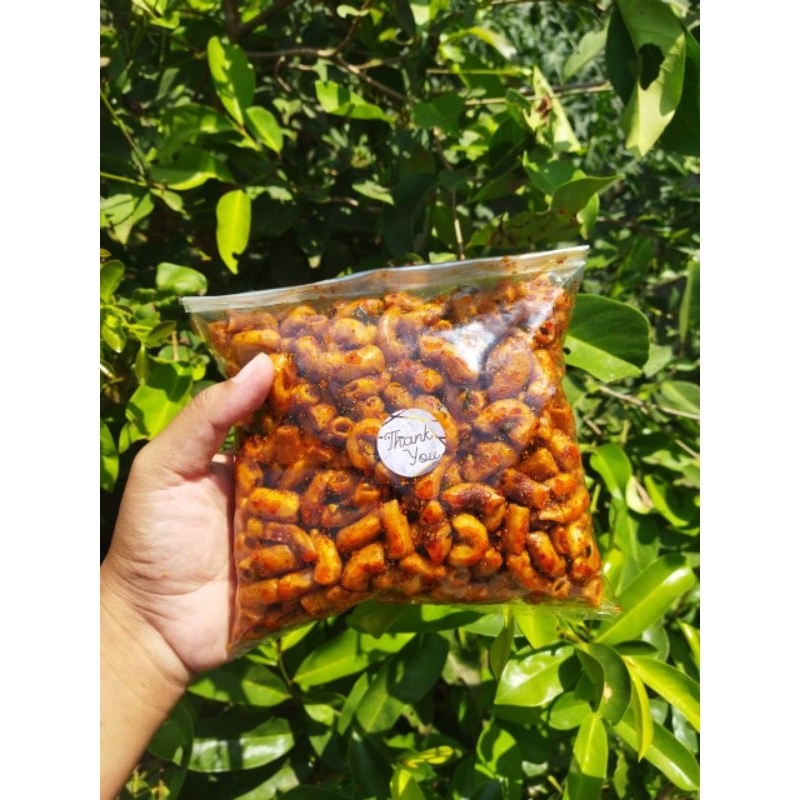 

Makroni bantet ektra pedas daun jeruk isi 500gr