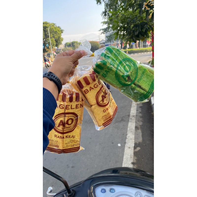 

bagelen roti kering malang