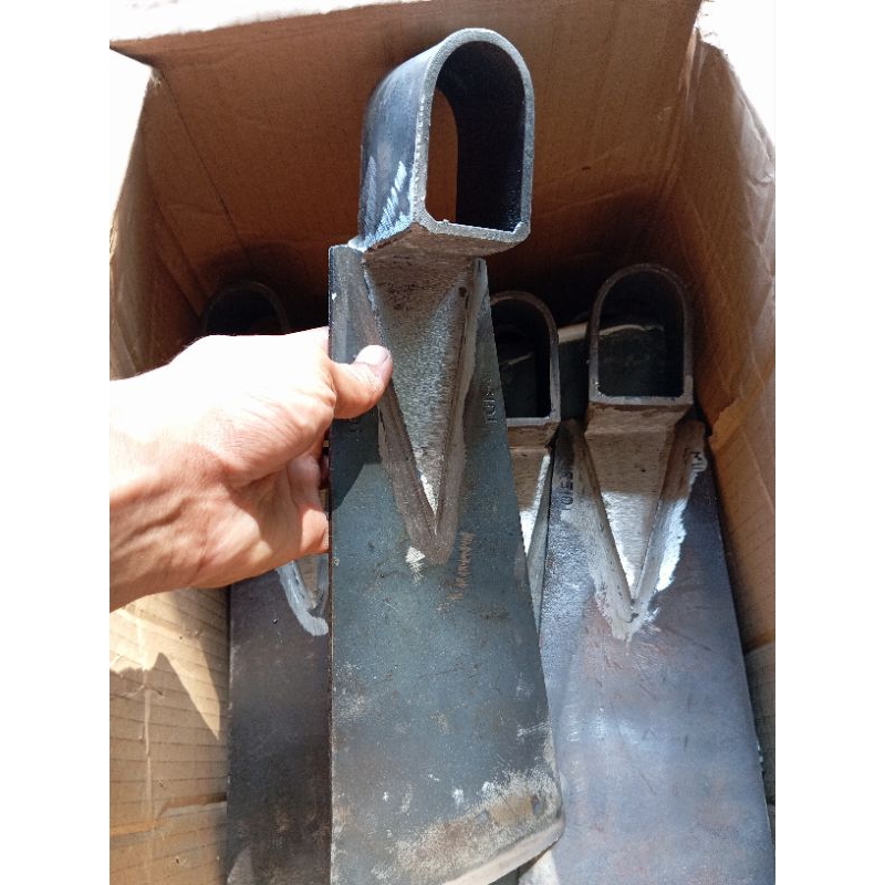 cangkul ganco tanah /cangkul asli baja sepuhan