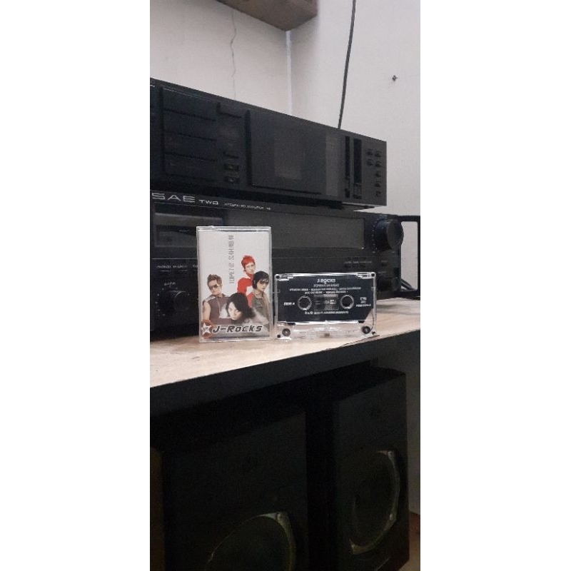 KASET PITA - J ROCKS