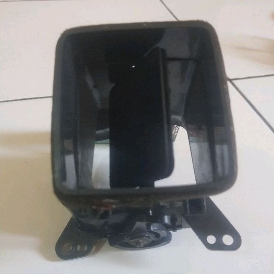 SELONGSONG LUBANG ANGIN KISI AC CORONA ABSOLUTE KANAN ORI