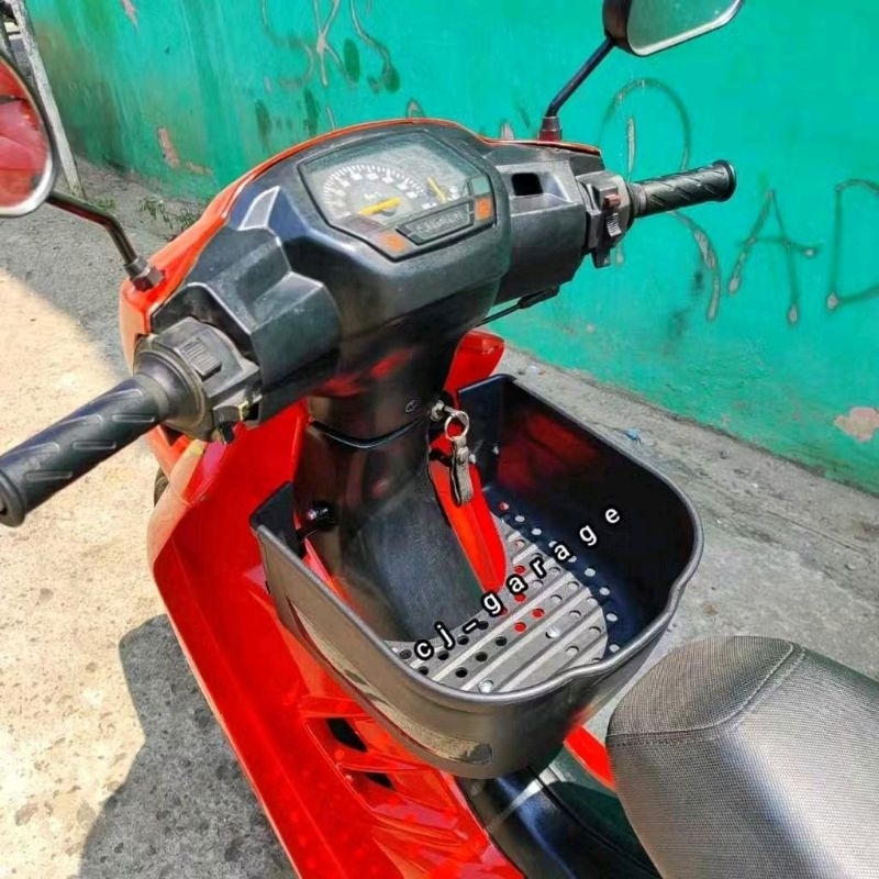 Keranjang Tengah Suzuki Tornado Plastik Set Braket