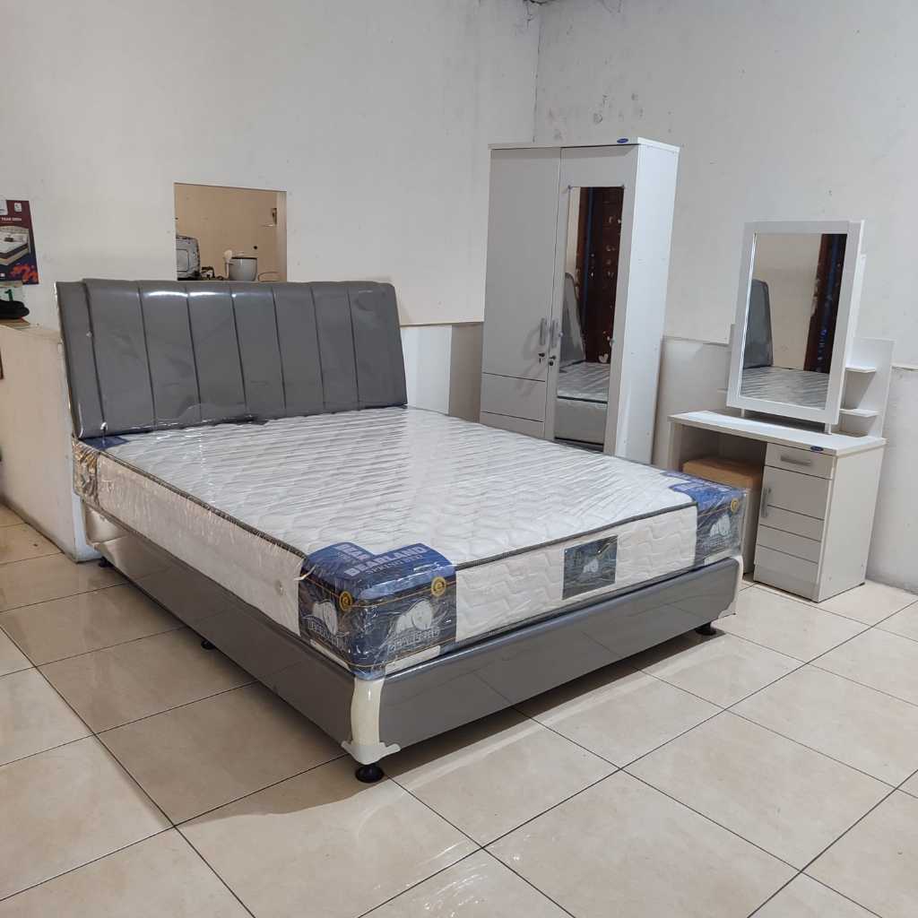 Kamar set Springbed dengan Lemari 2 pintu dan meja rias