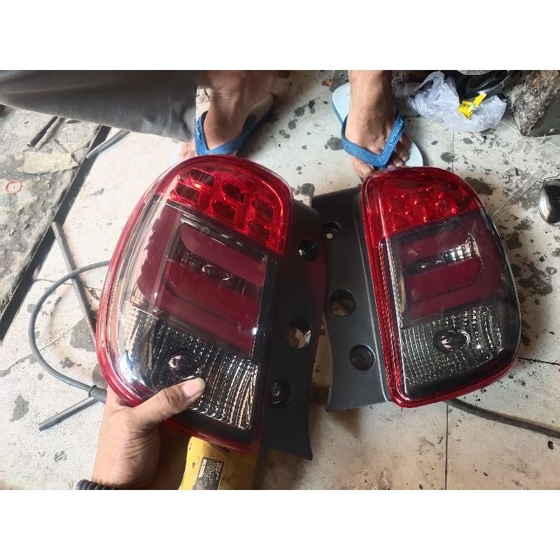 stoplamp Nissan march eagle eye