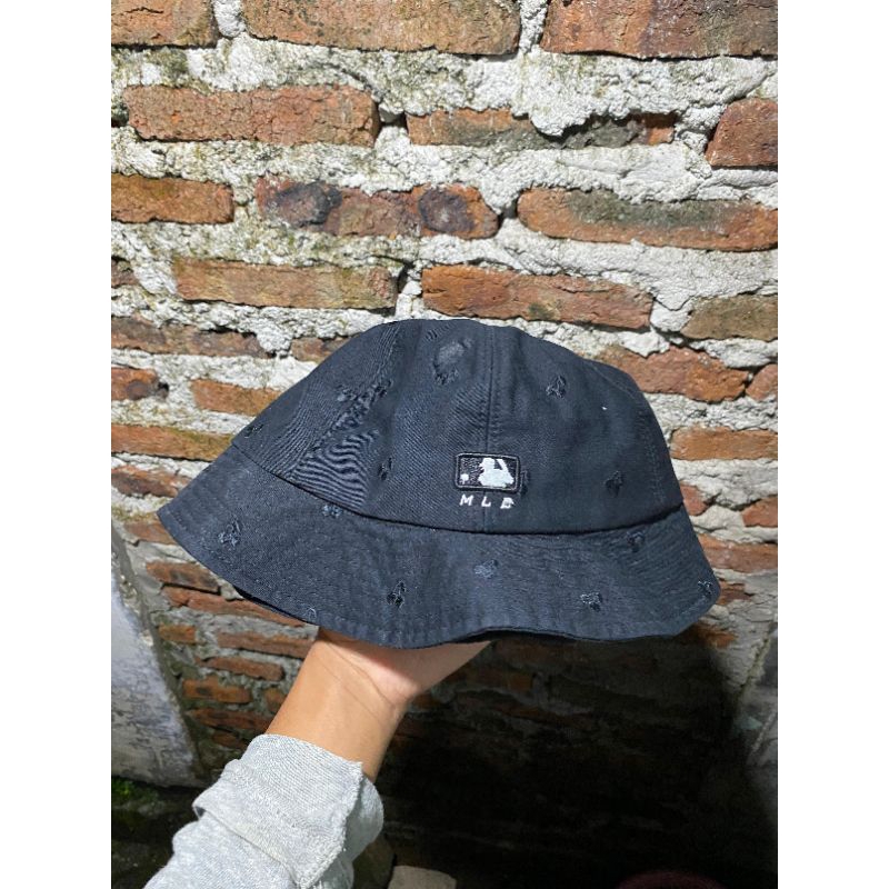 bucket hat mlb