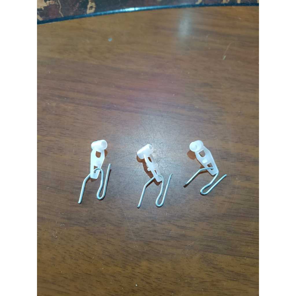 Kawat S / Kawat Pengait Gorden DENGAN Roda Gorden / Roda T Plastik