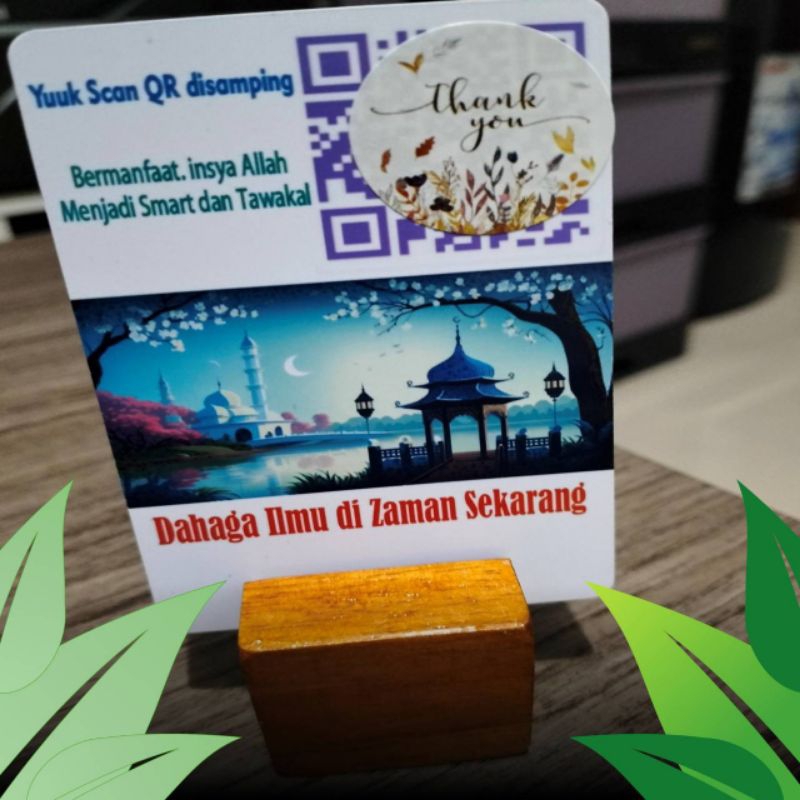 

Wood Cube Smart QR 19 - PVC Standing Display Set | Hiasan Meja Belajar | Hiasan Meja Kantor | Reminder di Meja Kerja |hiasan meja kerja pajangan foto aesthetic kecil hiasan ruang tamu minimalis custom pajangan untuk QR Produk Syar'i Syar'iah