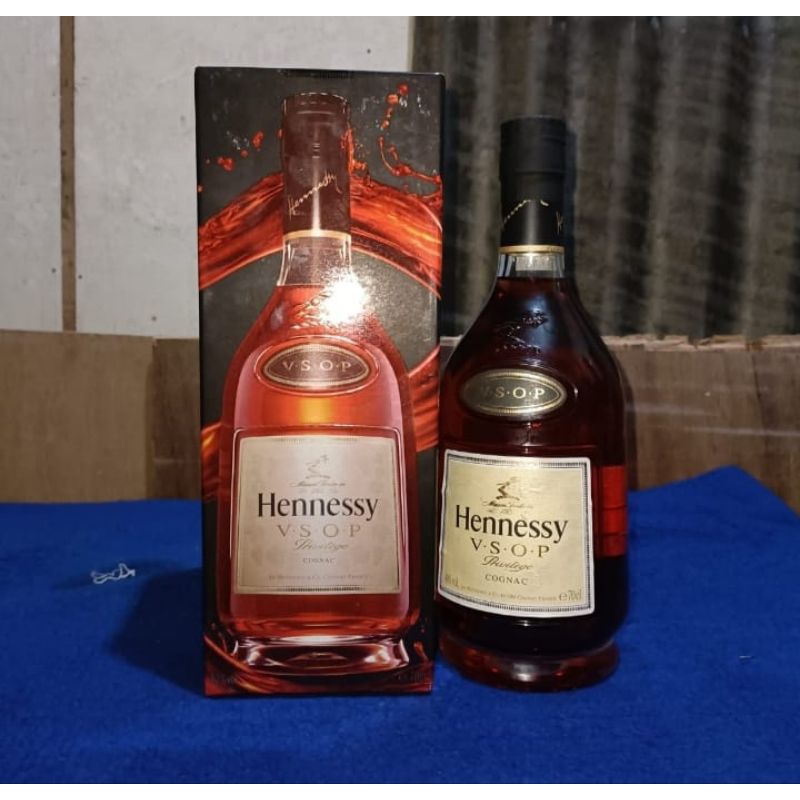 

hennesaayyh