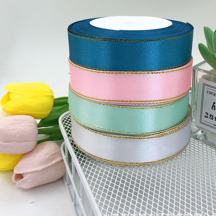 

NEWPRODUCT 1ROLL Pita Satin List Emas Ribbon Gold Edge Pinggir Emas Korea Kado Dekorasi Hampers Bouquet Lebar 25cm Panjang 225 meter Colourful Cantik Murah Kerajinan Tangan