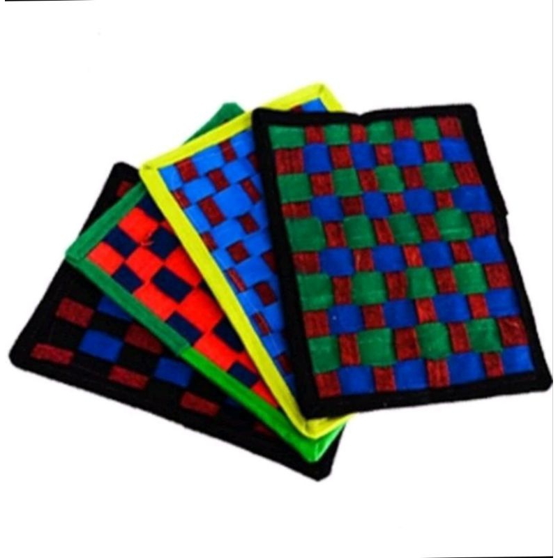 KESET KARPET MOTIF CATUR